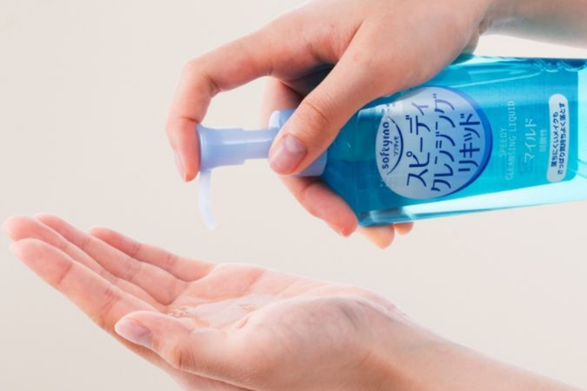 Dầu tẩy trang Kose Softymo Cleansing Nhật Bản